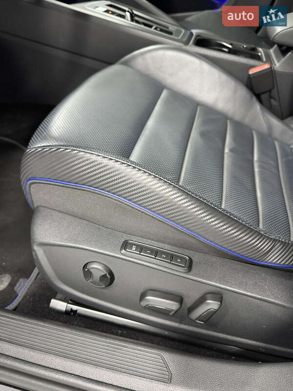 Хэтчбек Volkswagen Golf R 2022 в Одессе фото 31 Хэтчбек Volkswagen Golf R 2022 в Одессе