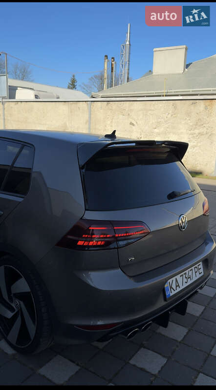 Хэтчбек Volkswagen Golf R 2015 в Стрые фото 29 Хэтчбек Volkswagen Golf R 2015 в Стрые