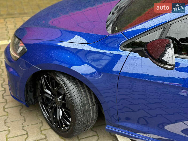 Хэтчбек Volkswagen Golf R 2014 в Киеве фото 43 Хэтчбек Volkswagen Golf R 2014 в Киеве