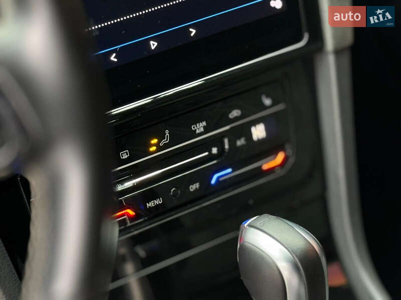 Хэтчбек Volkswagen Golf R 2014 в Киеве фото 82 Хэтчбек Volkswagen Golf R 2014 в Киеве