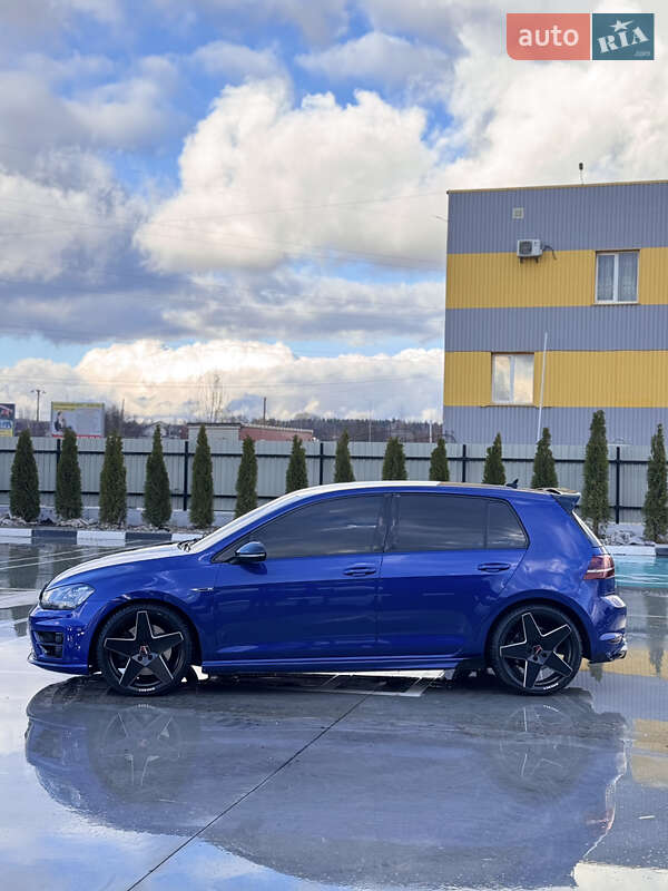 Хэтчбек Volkswagen Golf R 2015 в Житомире