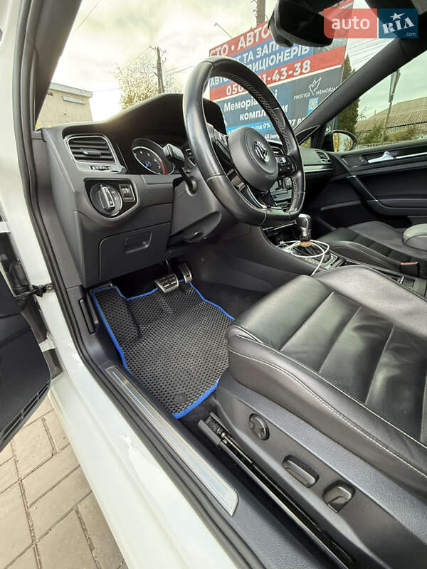 Хэтчбек Volkswagen Golf R 2017 в Кривом Роге фото 14 Хэтчбек Volkswagen Golf R 2017 в Кривом Роге