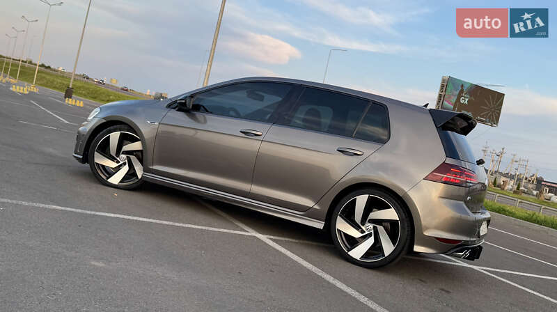 Хэтчбек Volkswagen Golf R 2015 в Львове фото 17 Хэтчбек Volkswagen Golf R 2015 в Львове