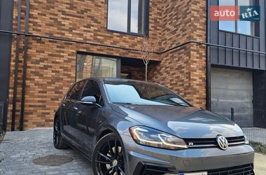 Хетчбек Volkswagen Golf R 2018 в Івано-Франківську