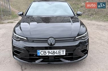 Хетчбек Volkswagen Golf R 2025 в Чернігові