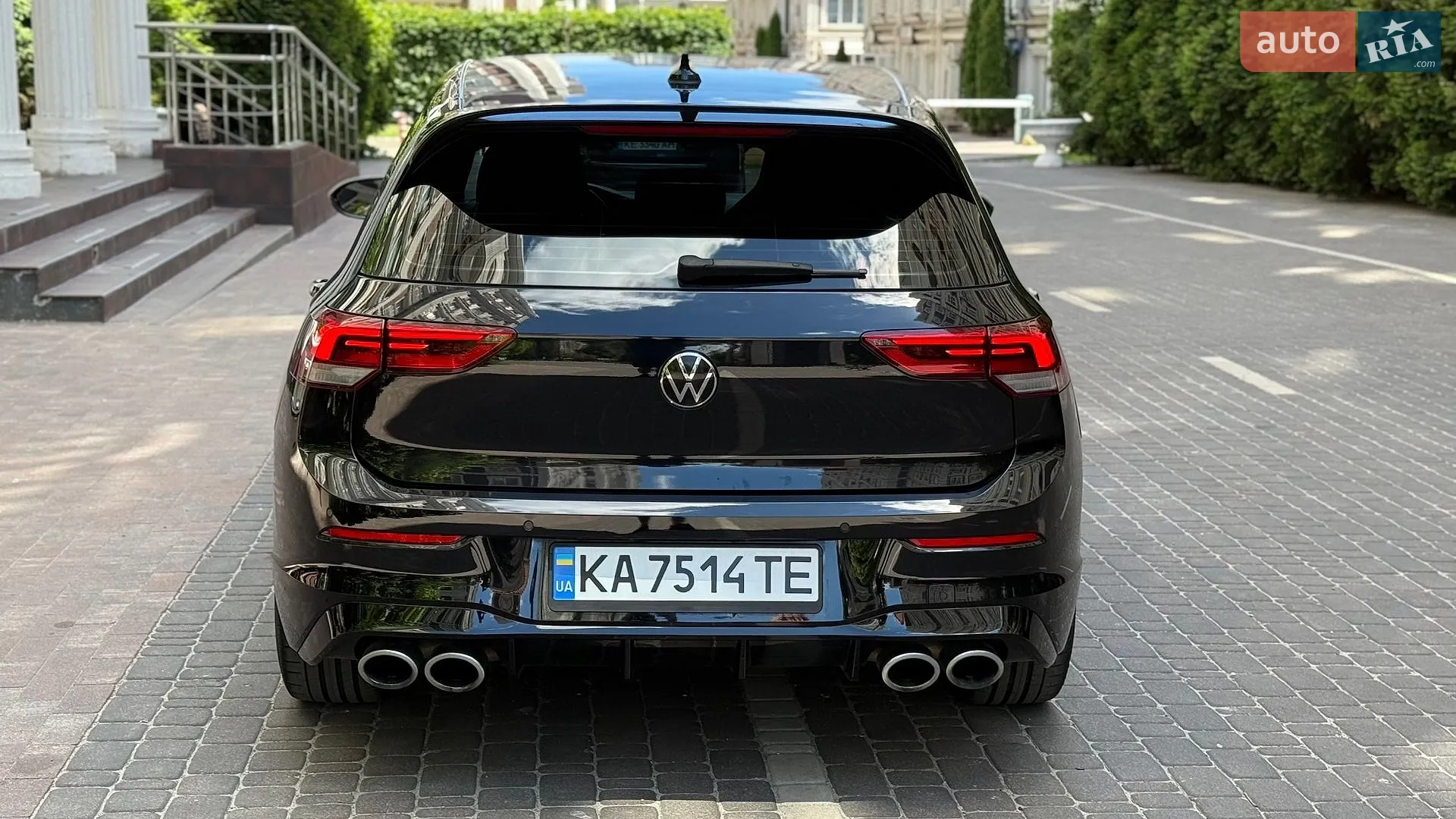 2022 Volkswagen Golf R - мініатюра 10