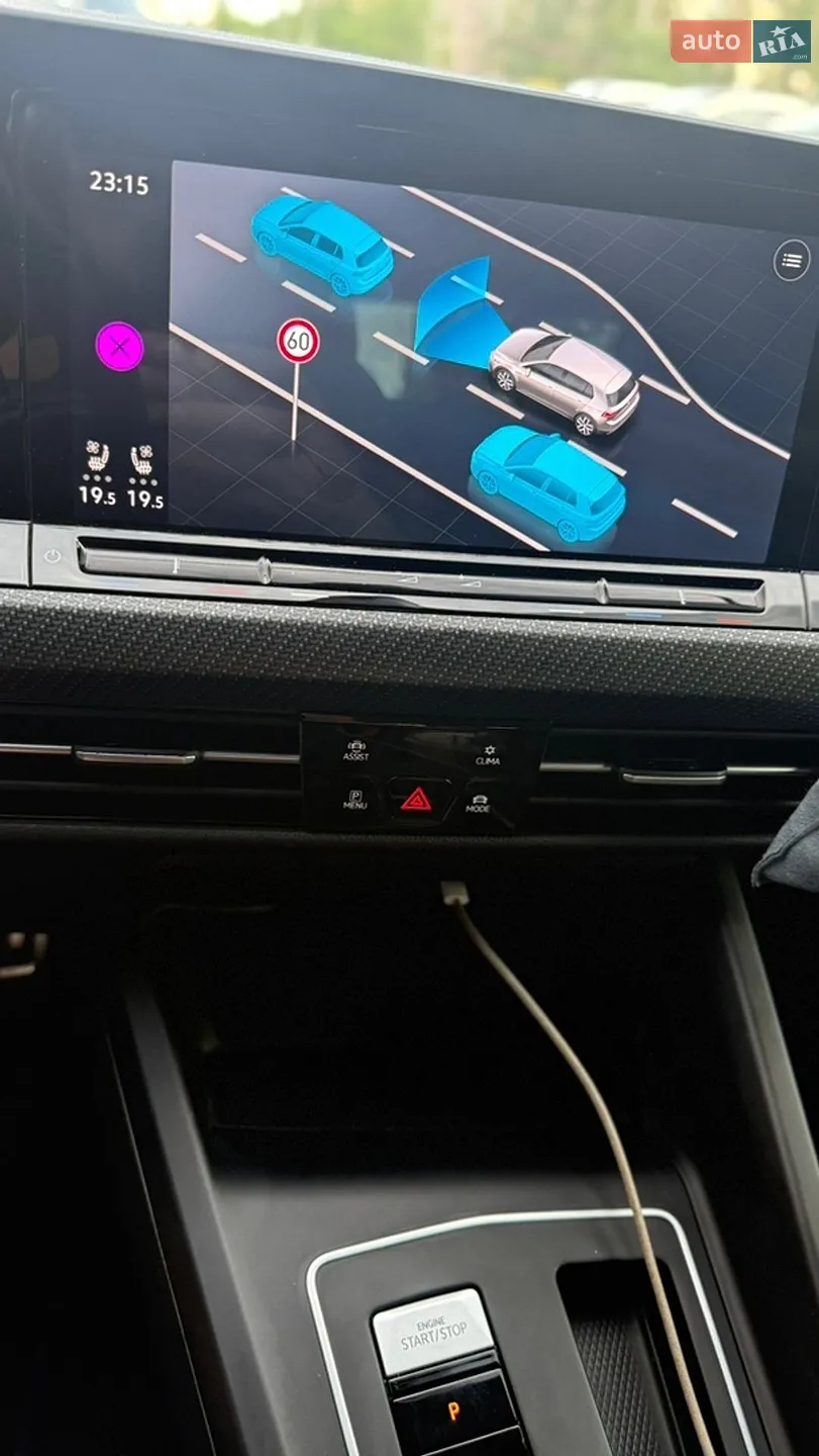 2022 Volkswagen Golf R - мініатюра 22