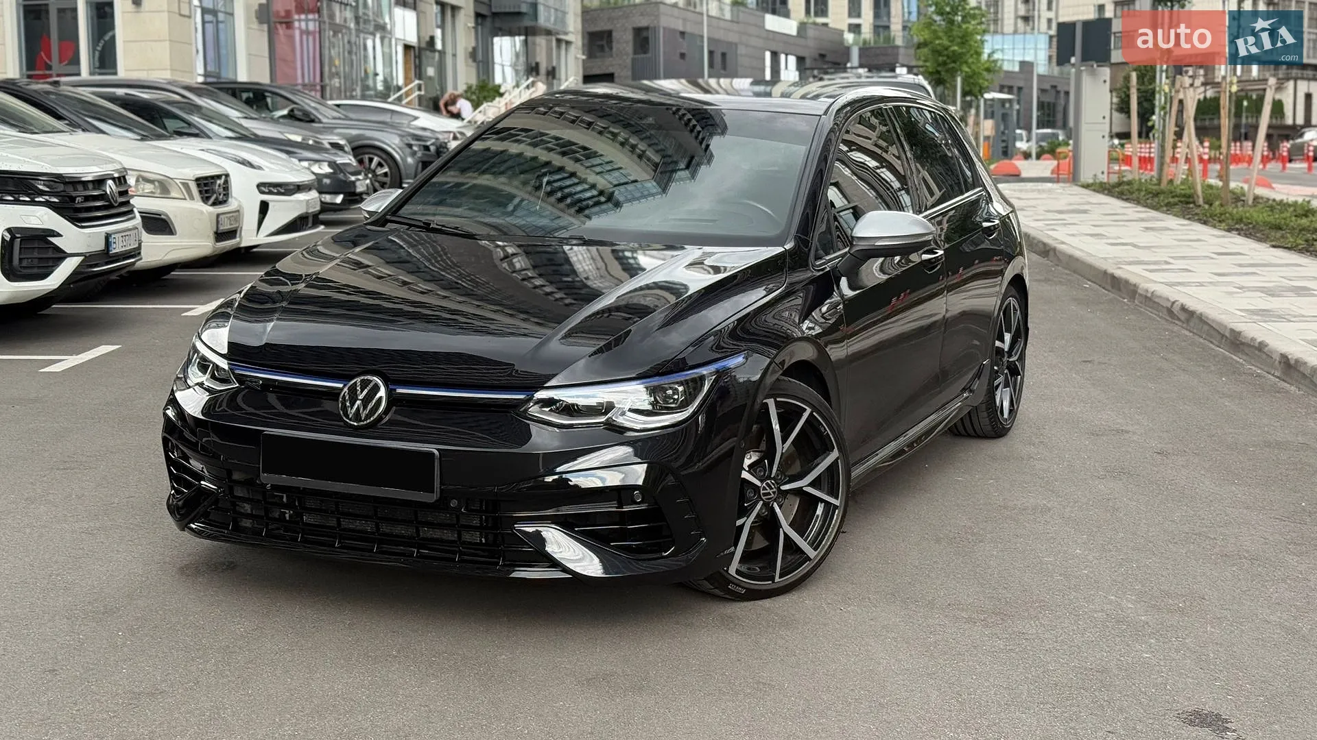 2022 Volkswagen Golf R - мініатюра 3