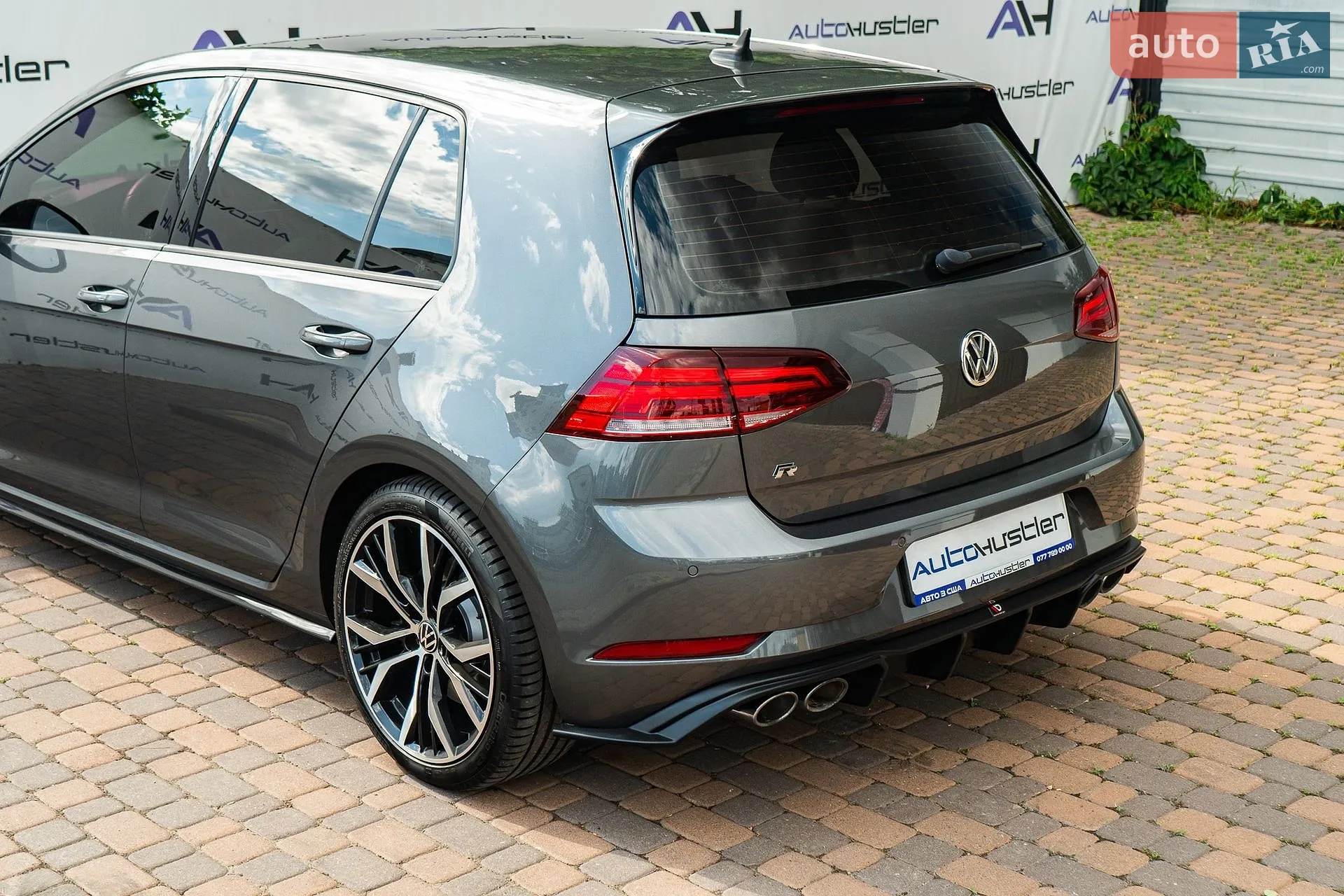 2019 Volkswagen Golf R - мініатюра 27