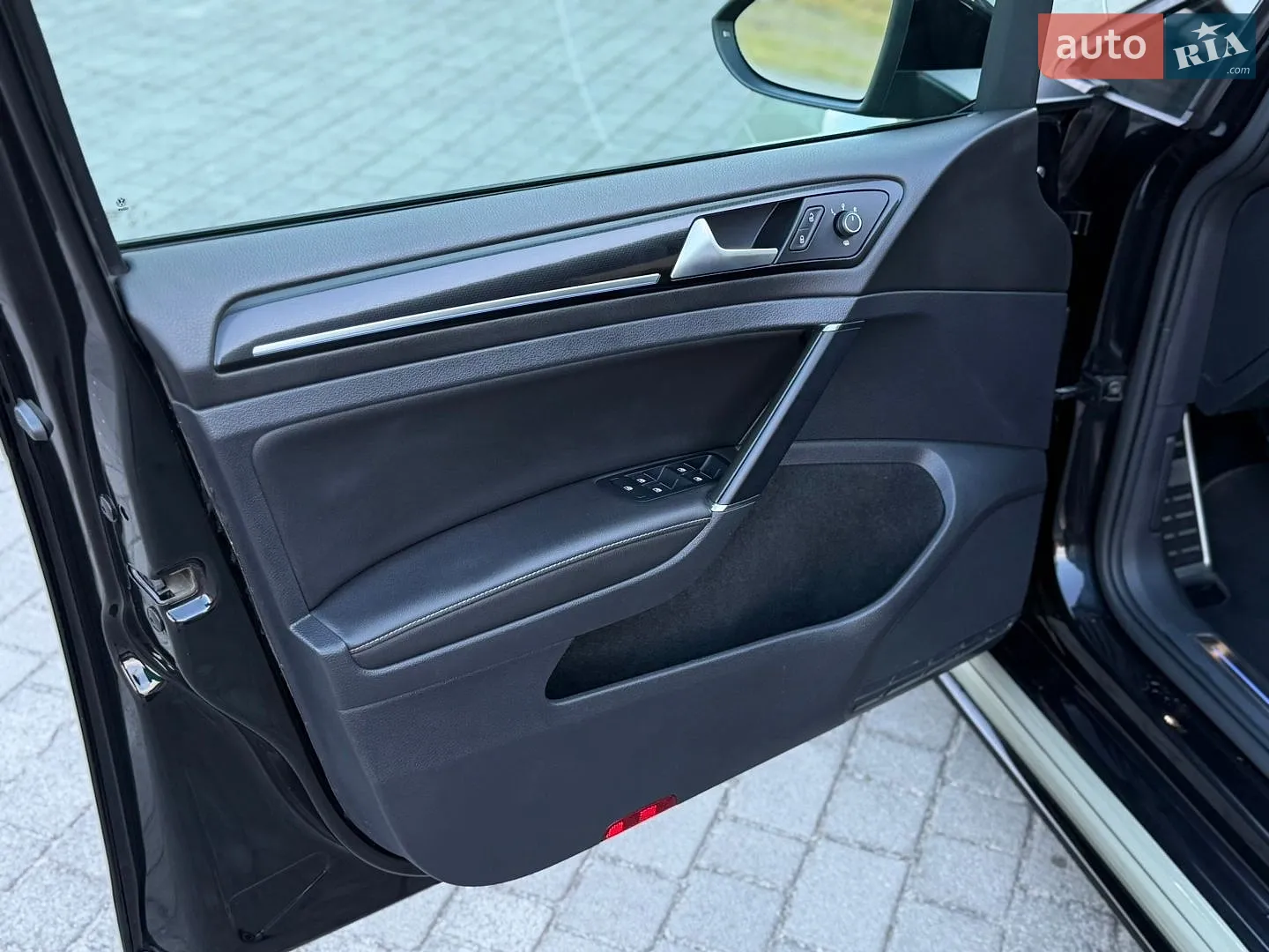 2017 Volkswagen Golf R - мініатюра 21