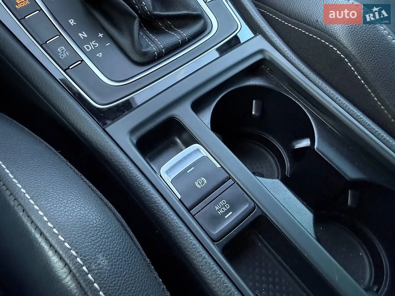 2015 Volkswagen Golf R - мініатюра 32