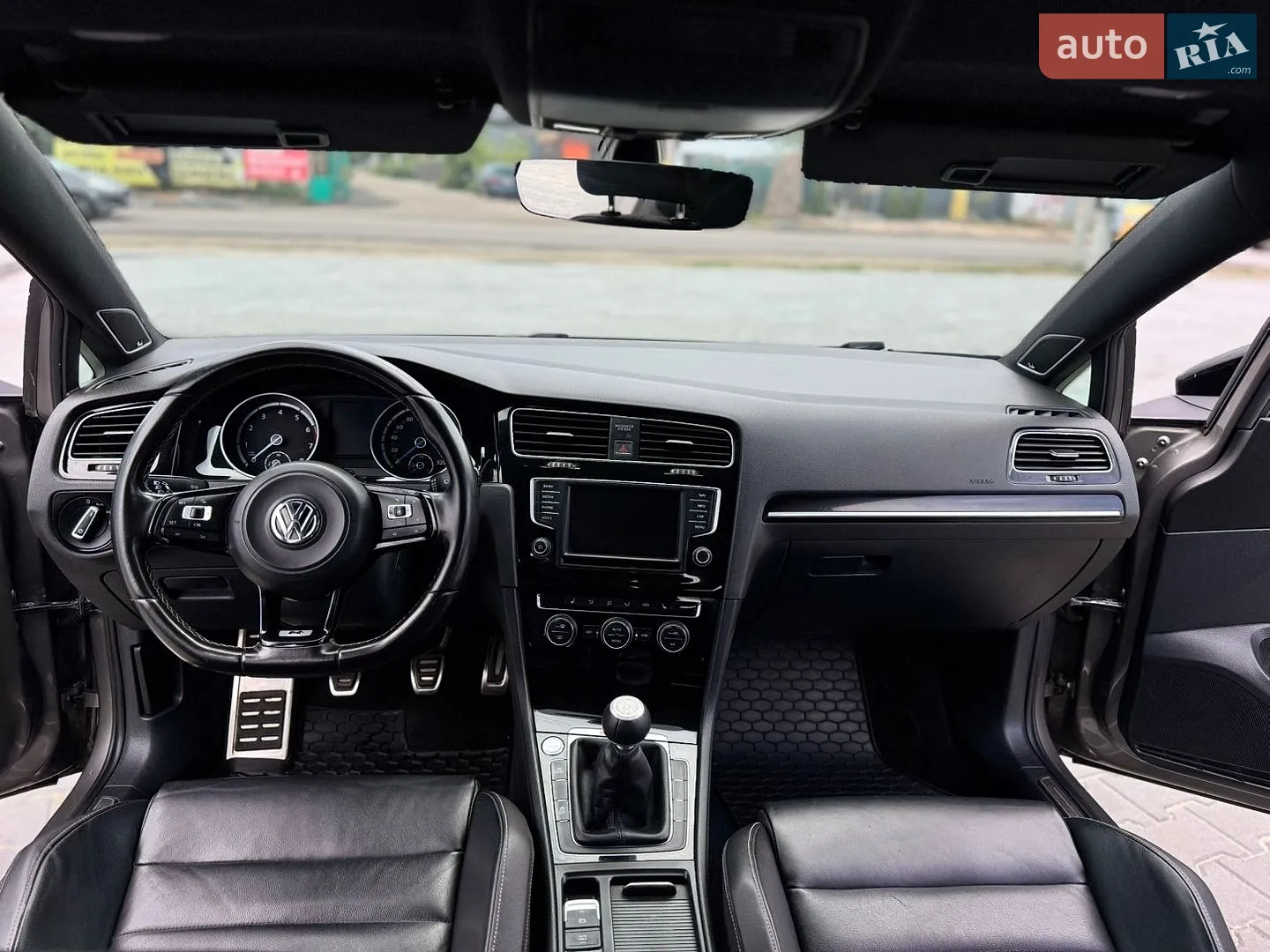 2017 Volkswagen Golf R - мініатюра 12
