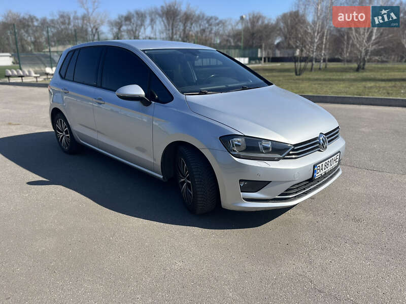 Микровэн Volkswagen Golf Sportsvan 2016 в Александрие фото 2 Микровэн Volkswagen Golf Sportsvan 2016 в Александрие