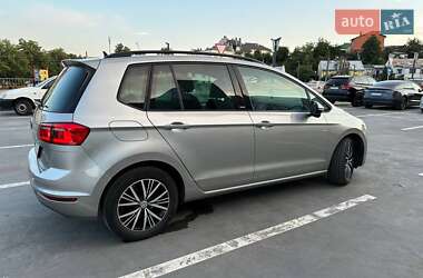 Мікровен Volkswagen Golf Sportsvan 2016 в 