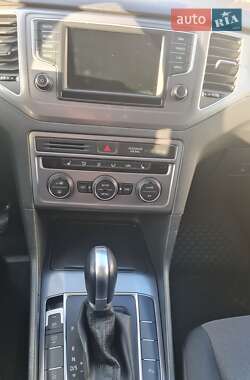 Хэтчбек Volkswagen Golf Sportsvan 2016 в 