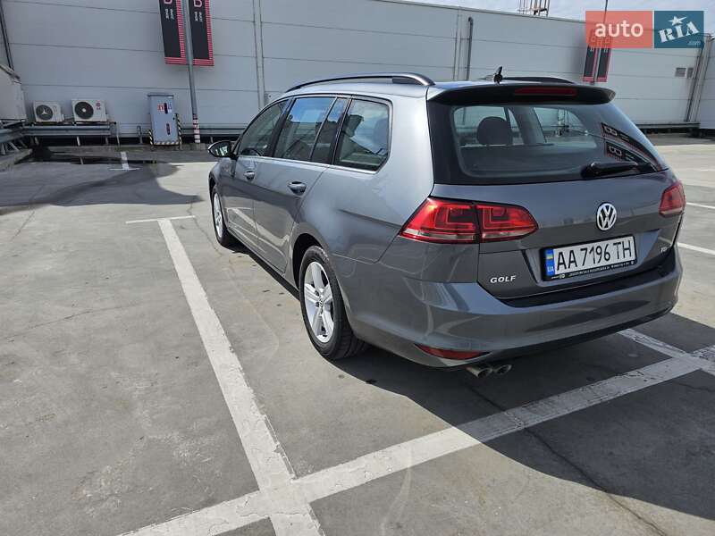 Микровэн Volkswagen Golf Sportsvan 2015 в Киеве