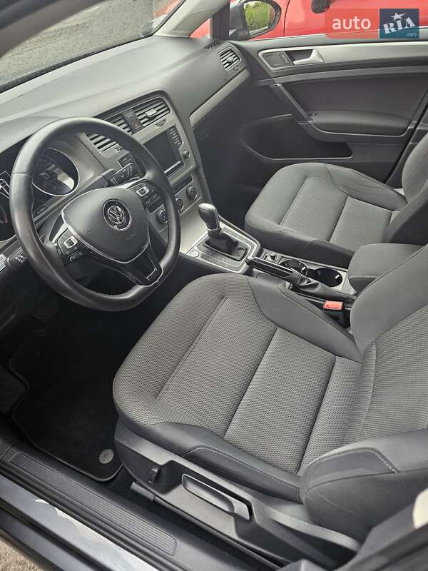 Микровэн Volkswagen Golf Sportsvan 2015 в Киеве