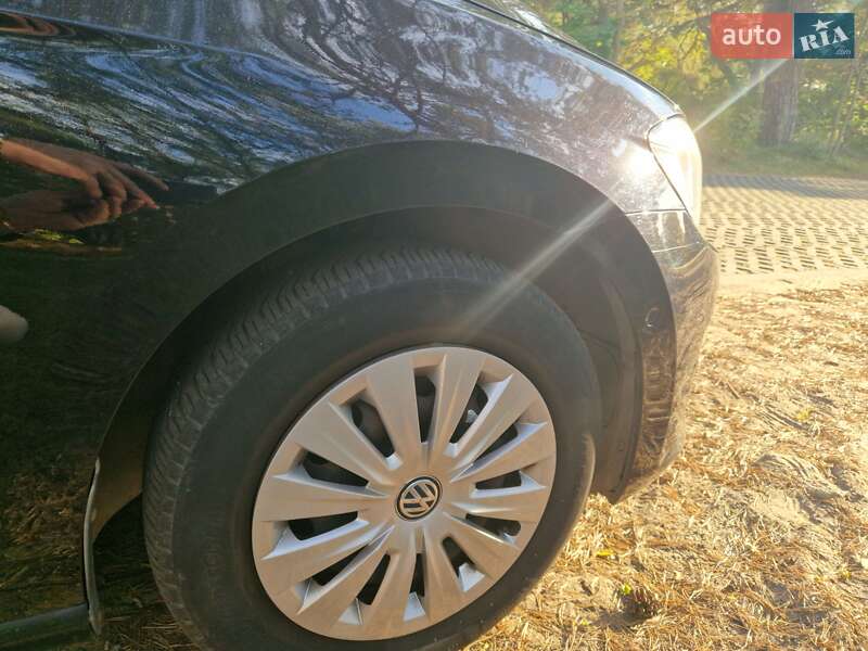 Микровэн Volkswagen Golf Sportsvan 2014 в Чернигове