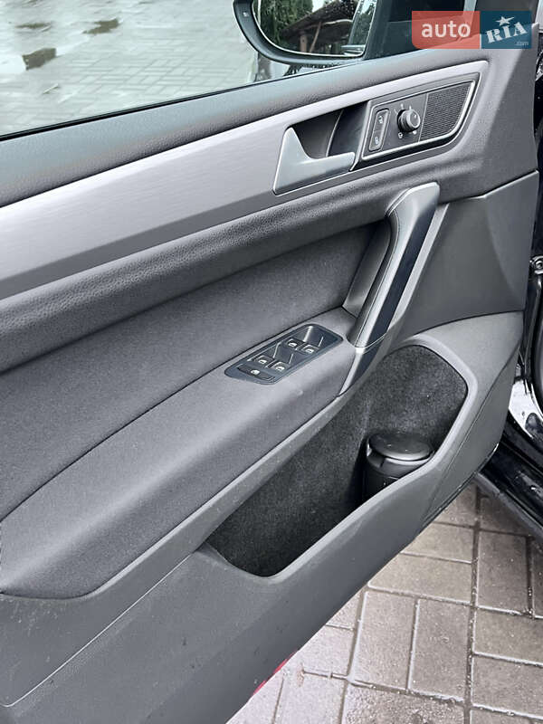 Мікровен Volkswagen Golf Sportsvan 2014 в Дубні