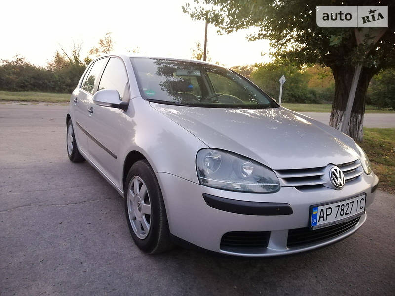 Volkswagen Golf V