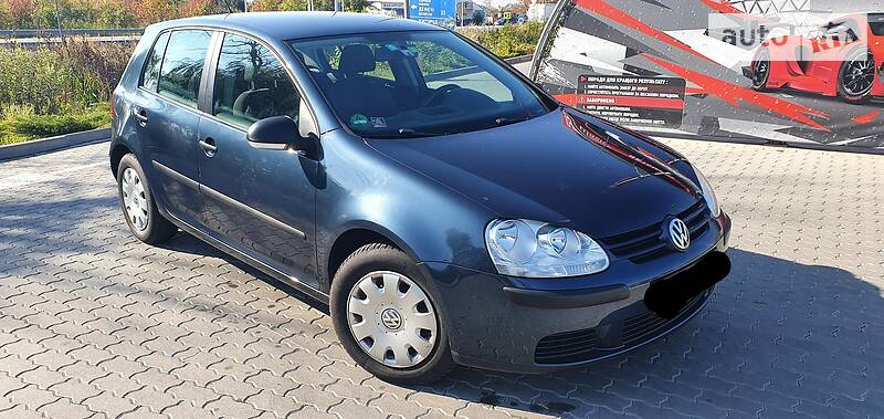 Volkswagen Golf V