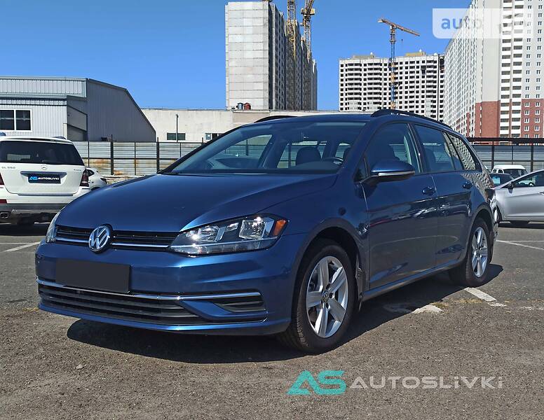 Volkswagen Golf VII S