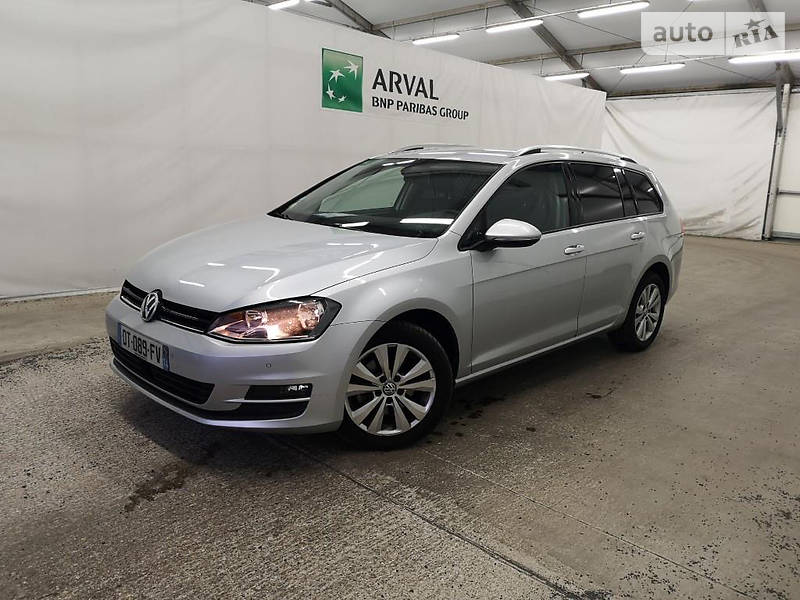 Volkswagen Golf VII