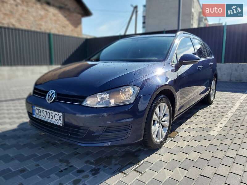 Volkswagen Golf VII