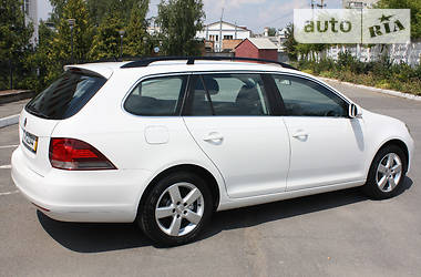 Универсал Volkswagen Golf 2011 в Виннице