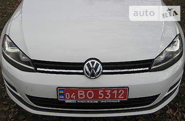 Хэтчбек Volkswagen Golf 2014 в Кривом Роге