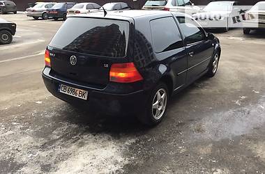 Купе Volkswagen Golf 2002 в Киеве