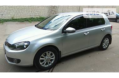 Хэтчбек Volkswagen Golf 2011 в Харькове