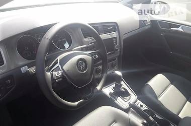 Универсал Volkswagen Golf 2015 в Полтаве