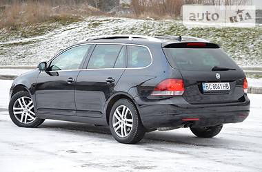 Универсал Volkswagen Golf 2011 в Львове