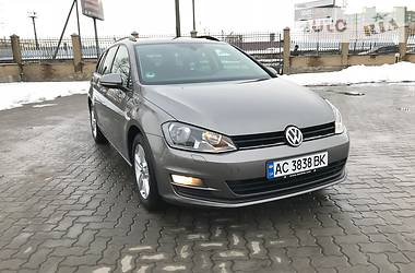 Универсал Volkswagen Golf 2014 в Луцке