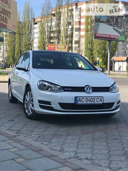 Хэтчбек Volkswagen Golf 2014 в Ковеле