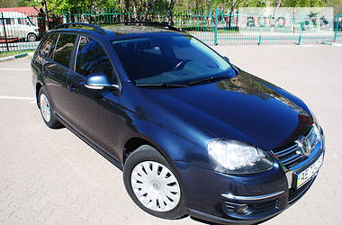 Универсал Volkswagen Golf 2009 в Днепре