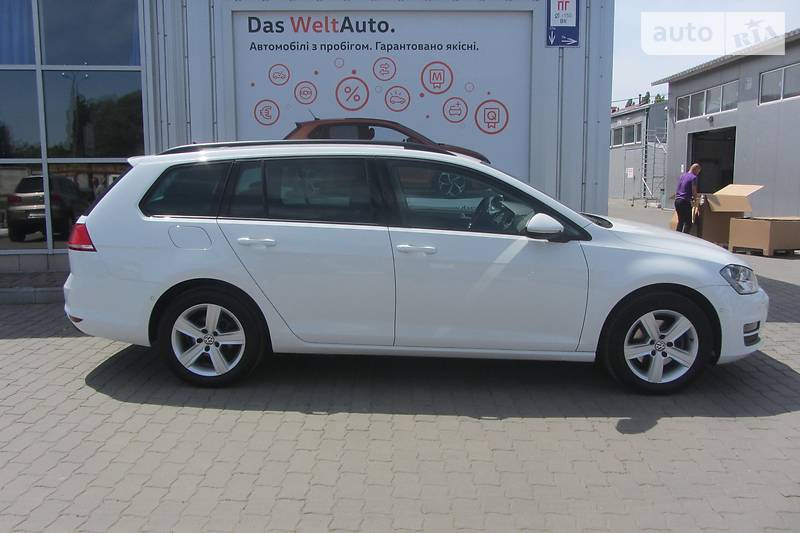 Универсал Volkswagen Golf 2013 в Хмельницком