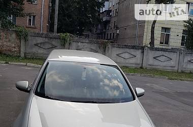 Хэтчбек Volkswagen Golf 2012 в Харькове