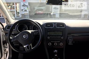 Универсал Volkswagen Golf 2010 в Виннице