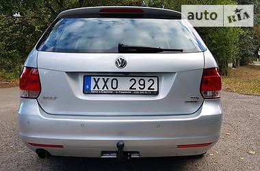 Универсал Volkswagen Golf 2012 в Радивилове