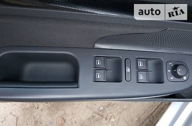 Універсал Volkswagen Golf 2011 в 