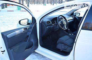 Хэтчбек Volkswagen Golf 2011 в Харькове