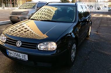 Универсал Volkswagen Golf 2002 в Одессе