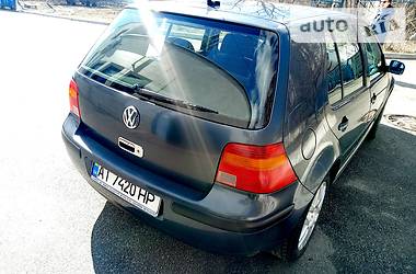 Хэтчбек Volkswagen Golf 1999 в Киеве