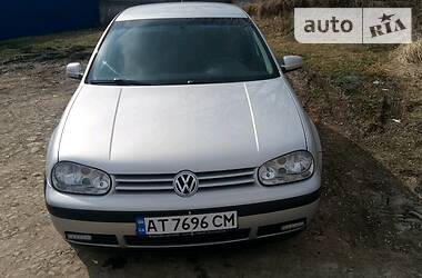 Хетчбек Volkswagen Golf 1998 в 