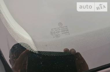 Хетчбек Volkswagen Golf 2012 в 
