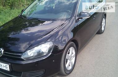 Универсал Volkswagen Golf 2012 в 