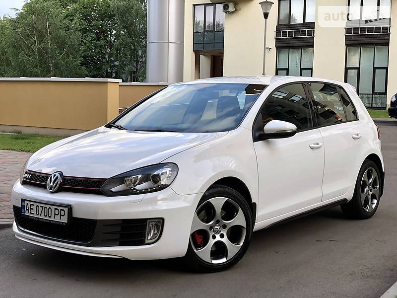 Volkswagen golf 2011 года