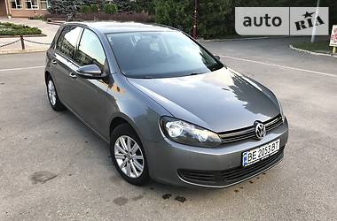 Хетчбек Volkswagen Golf 2012 в Кропивницькому